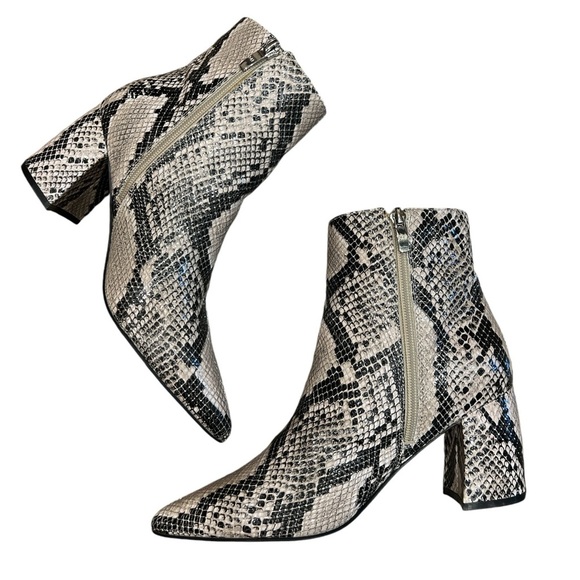 Marc Fisher Womens MF Retire 2 Leather Snake Print Ankle Boots Size 6 M - Picture 3 of 8